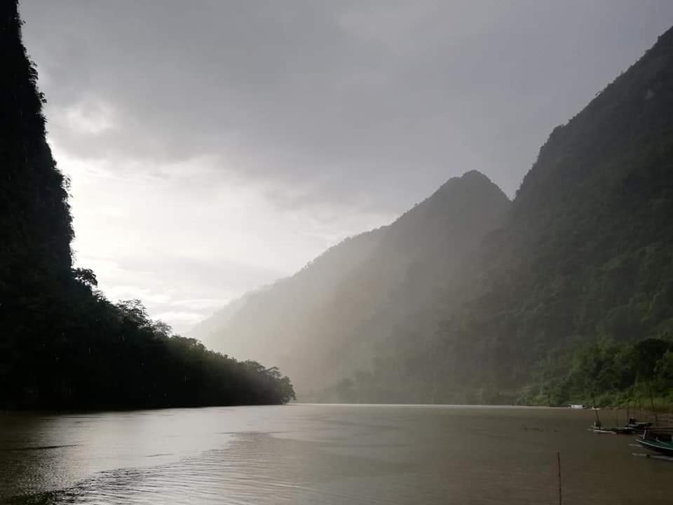 Ou River House Nongkhiaw エクステリア 写真
