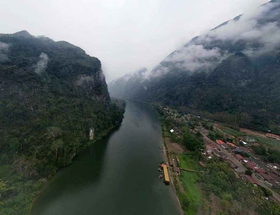 Ou River House Nongkhiaw エクステリア 写真